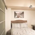 Minimum One Month - With Ensuite Bathroom In Fairly New 2 Rooms, 2 Bathrooms Homestay *