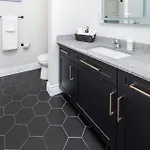 Apartment Modern 2br With Pet Friendly - Near Ottawa