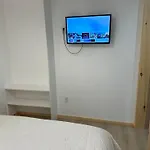 Apartment Private Entrance, Private Bathroom, Bedroom And Workspace