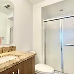Luxurious 2bd 2bth Underground Parking * Ottawa