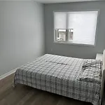 Lovely 2 Bedroom 2 Bath * Ottawa