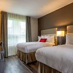 Ramada By Wyndham Ottawa On The Rideau