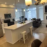 Ottawa Airport Guesthouse