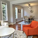 Spacious 4br Near Kanata Tech Park *