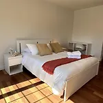 Spacious 4br Near Kanata Tech Park Holiday home Ottawa