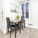 Modern 1Br King Bed Near Rideau River & Dt