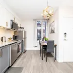 Modern 1Br King Bed Near Rideau River & Dt