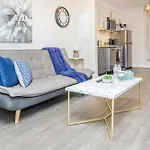 Apartment Modern 1br King Bed Near Rideau River & Dt Ottawa