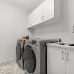 Bliss Modern Luxury 3bed Entire Townhome Free Parking Apartment *
