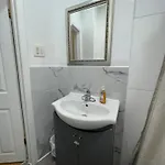 In Somerset Apartment *