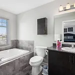 Beautifully Furnished 3-bedroom Apartment