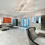 SOHO Residences Lisgar