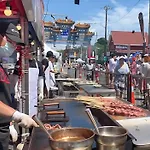 King Bed Studio Apartment - Near Chinatown