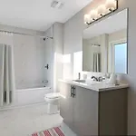 Villa Spacious Family In Barrhaven *