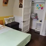 Center Near Train Station & Parliament * Ottawa