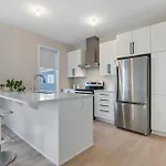 Villa Spacious Family In Barrhaven Ottawa