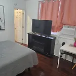 Suitestay Apartments Hotel