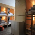 Saintlo Ottawa Jail Hostel