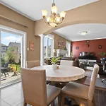 Villa Maple Heights - Stunning In West