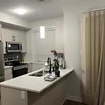 Private Close To The Airport * Ottawa
