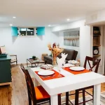 The Bay Crib Apartment