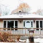 The Bay Crib * Ottawa