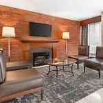 Best Western Plus Ottawa City Centre
