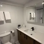 The Arlo, BW Signature Collection