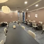 The Arlo, BW Signature Collection