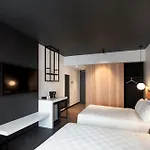 Alt Airport Hotel Ottawa