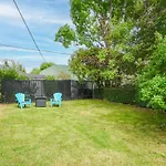 Stylish 2Br Apt With Private Yard