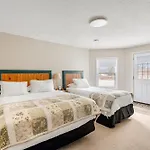 Strathmere Country Retreat Country house Ottawa