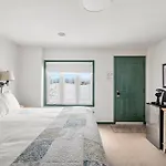 Strathmere Country Retreat * Ottawa
