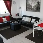 Adib Apartments - 630 Cummings Ave, Unit 9