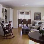 Prince Of Wales Bed And Breakfast