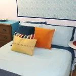 Adib Apartments 1530 Gilles St