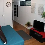 Adib Apartments 224 Woodroffe Ave
