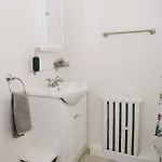 Jstlikehome - Old Town 3*