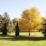 High Trees Bed & Breakfast