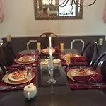 The Boston \'T\' Bed & Breakfast