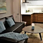 Simply Luxury * Ottawa