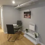 Fantastic And Modern Downtown 1-bed Basement Apt., Parking Wi-fi And Netflix Included Ottawa