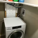 Self Check-in Spacious With Full Kitchen