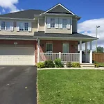 Self Check-in Spacious With Full Kitchen * Ottawa
