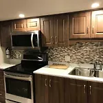 Self Check-in Spacious With Full Kitchen Apartment