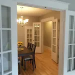 Beautiful, Clean, Quiet 2 Br-in Downtown Ottawa. Parking, Wifi And Netflix Included * Ottawa