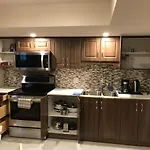 Self Check-in Spacious With Full Kitchen *