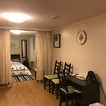 Apartment Self Check-in Spacious With Full Kitchen Ottawa