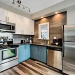 Modern / Renovated 1Br Near Downtown Ottawa!