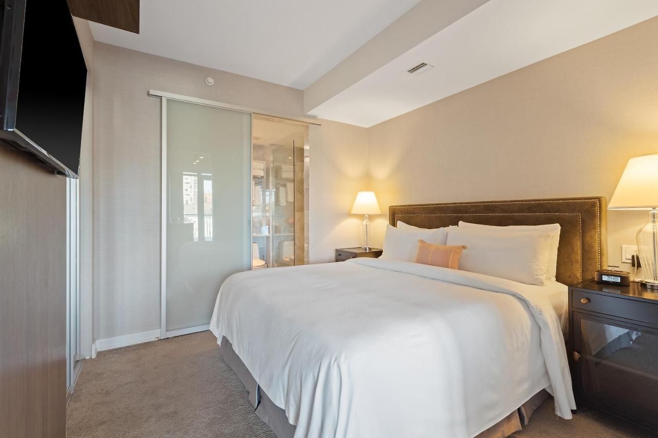 Soho Residences Champagne 4* Ottawa